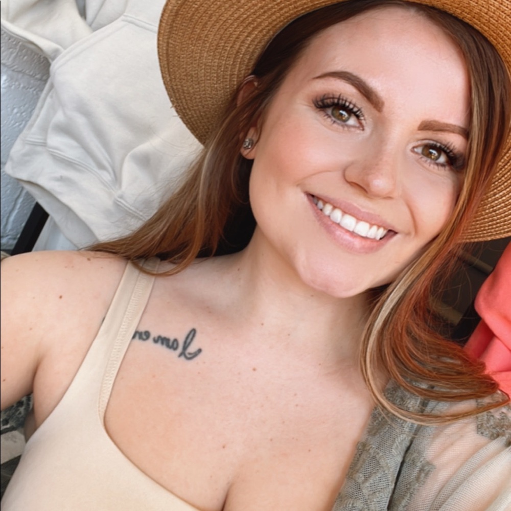 Meet your Posher, Catherine